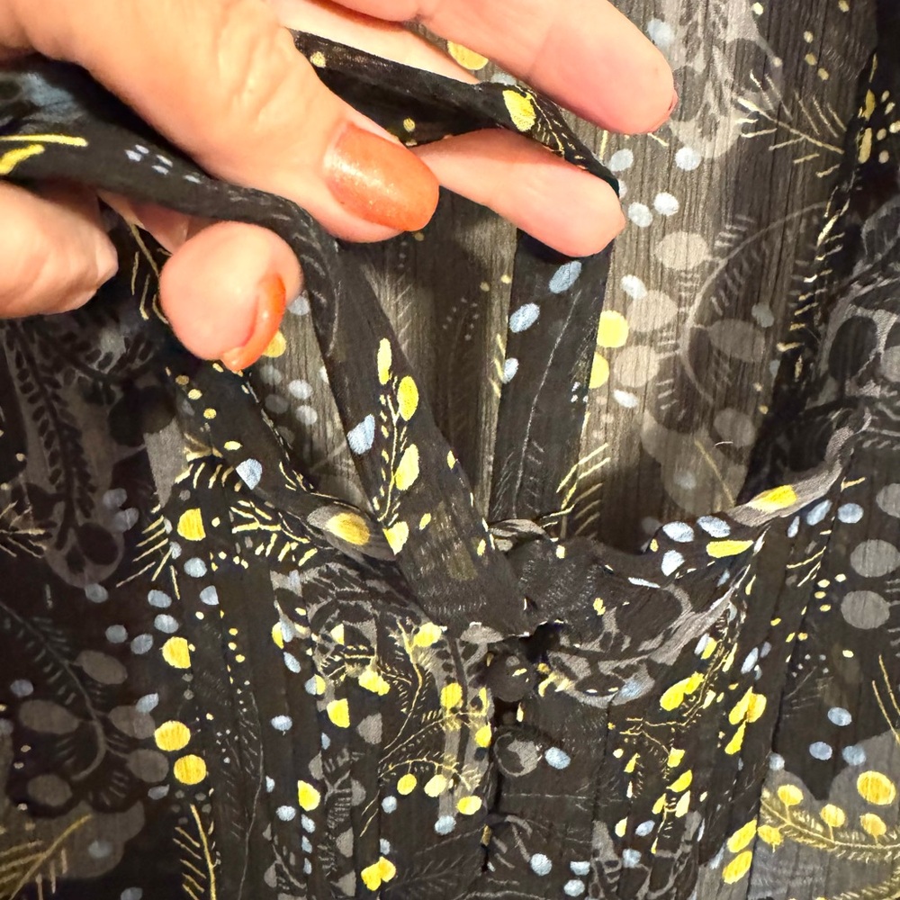 Lane Bryant Black Print Neckline Tie Blouse   PLUS: 18/20      #T - Picture 3 of 8